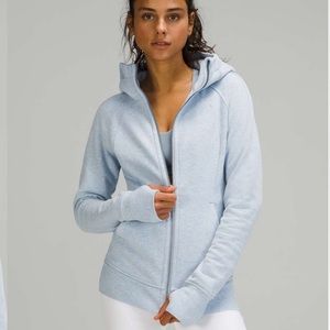 Lululemon Scuba Hoodie *Light Cotton Fleece
Heathered Blue Linen